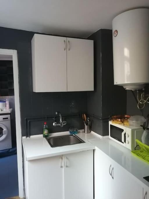 Apartamento Hotel Montana Lavapies 마드리드 외부 사진